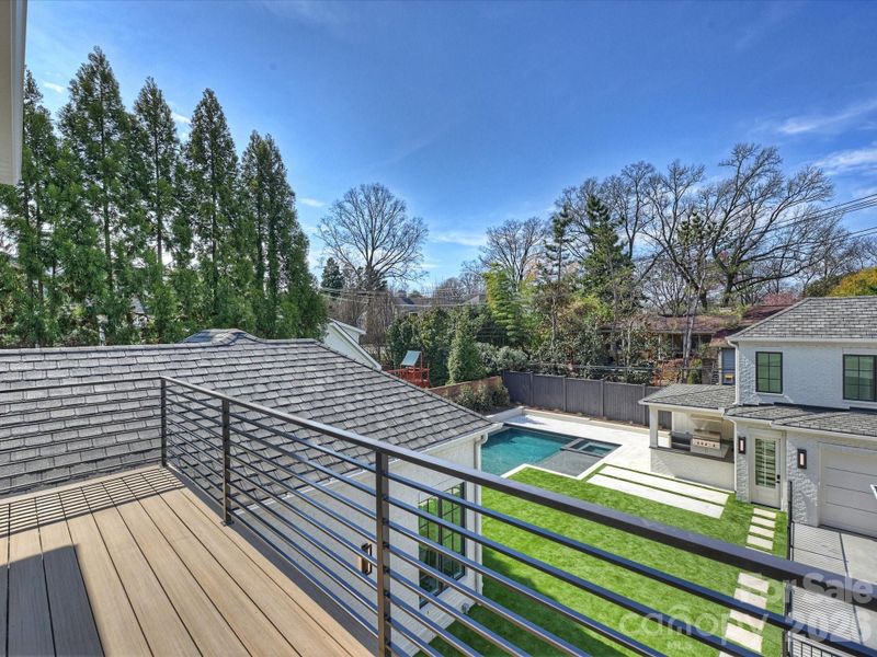 Exterior details and patio area of a home in , Charlotte (Image 4).