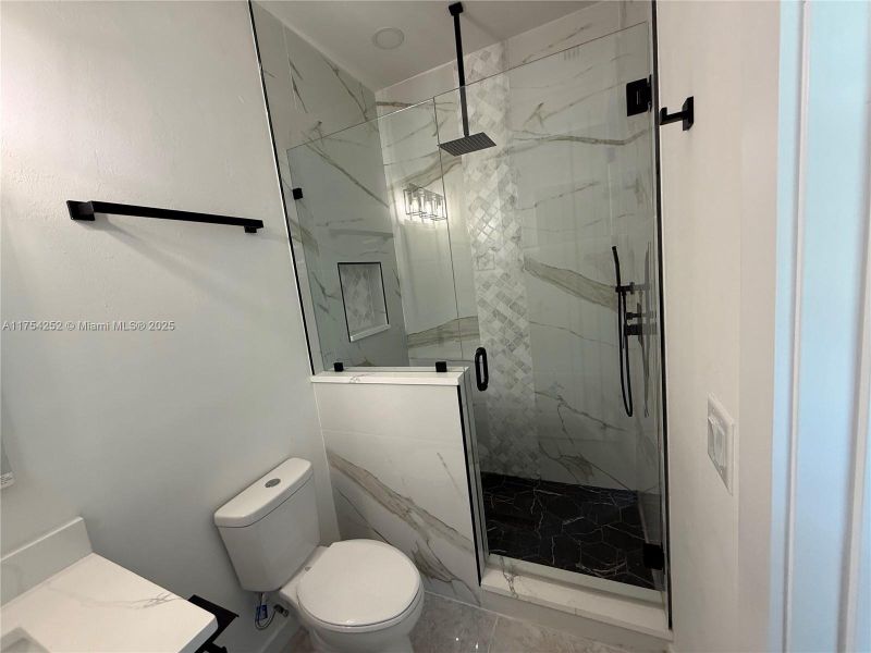 Image 48 of a home in .