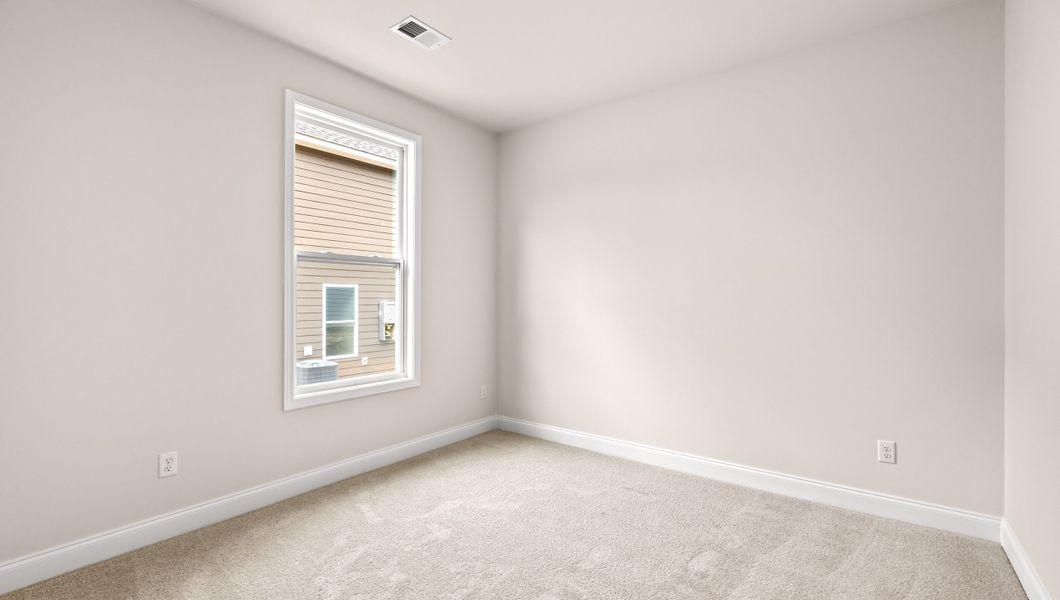 Spacious, unfurnished interior of a new home in Campbell Ridge, Piedmont (Image 18).