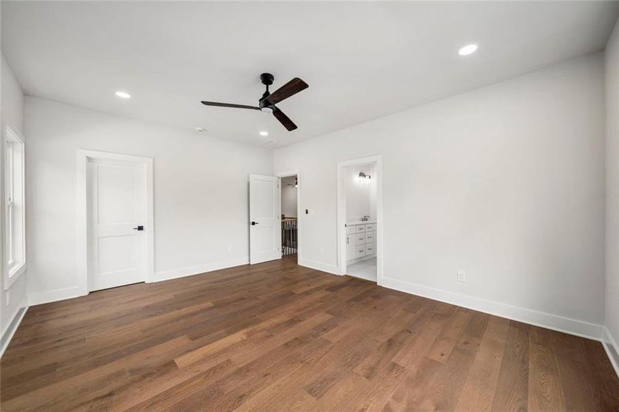 Spacious, unfurnished interior of a new home in , Atlanta (Image 61).
