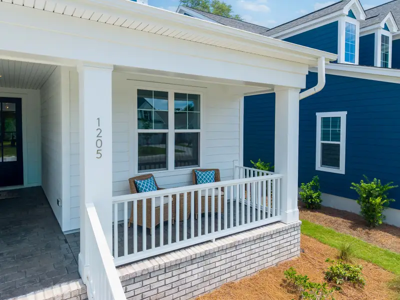 Representative exterior details of a home built from the Causeway by Kent Homes in Terrapin, Leland (Image 4). Representative exterior details of a home built from the Causeway by Kent Homes in Terrapin, Leland (Image 4).