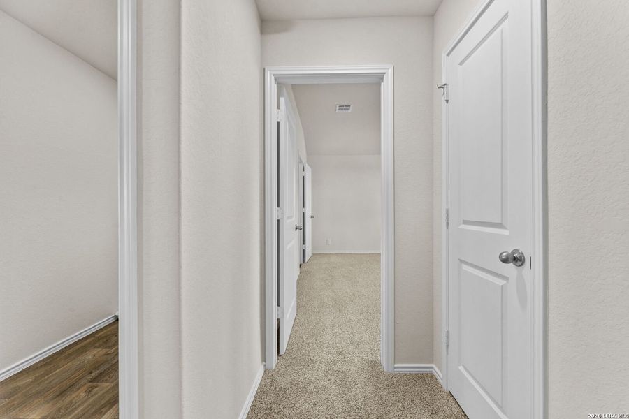 Spacious, unfurnished interior of a new home in Applewood, San Antonio (Image 24). Spacious, unfurnished interior of a new home in Applewood, San Antonio (Image 24).