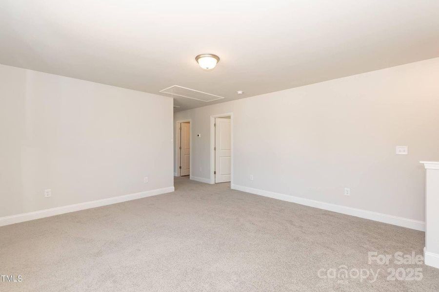 Spacious, unfurnished interior of a new home in Northlake, Statesville (Image 21).