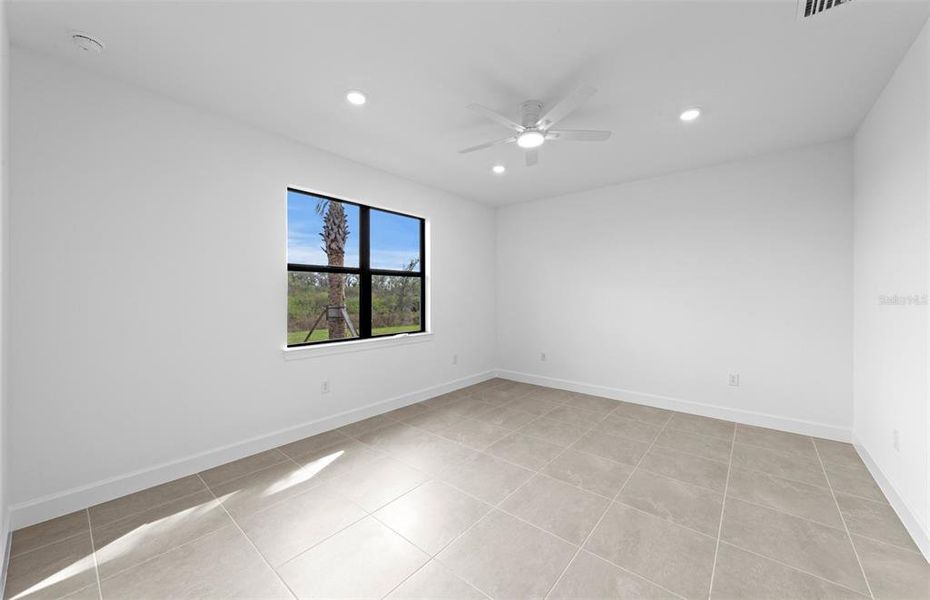 Spacious, unfurnished interior of a new home in Del Webb Catalina, Lakewood Ranch (Image 13). Spacious, unfurnished interior of a new home in Del Webb Catalina, Lakewood Ranch (Image 13).