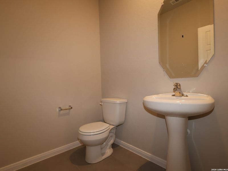 Furnished interior view inside a new home in Agave, San Antonio (Image 10).