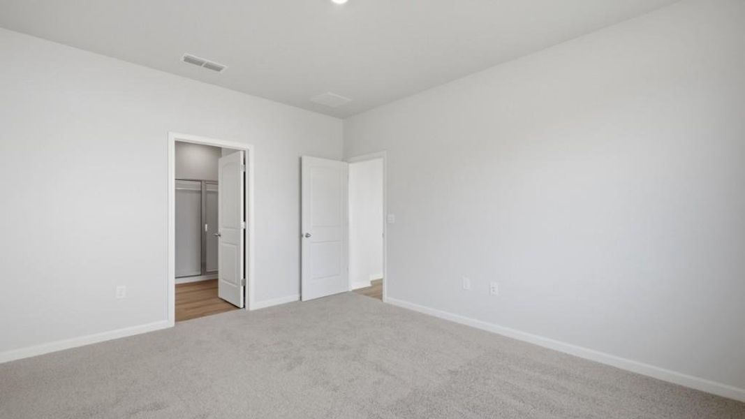 Spacious, unfurnished interior of a new home in Northberry, Rome (Image 21).