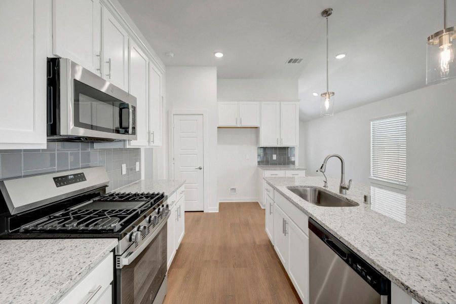 Furnished interior view inside a new home in Summerview, Fulshear (Image 15).