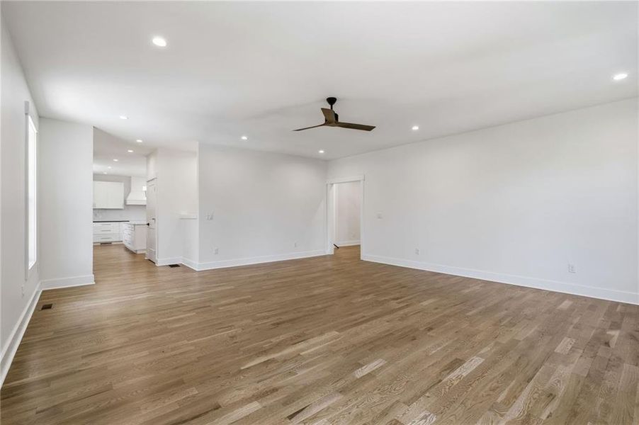 Spacious, unfurnished interior of a new home in , Marietta (Image 28).