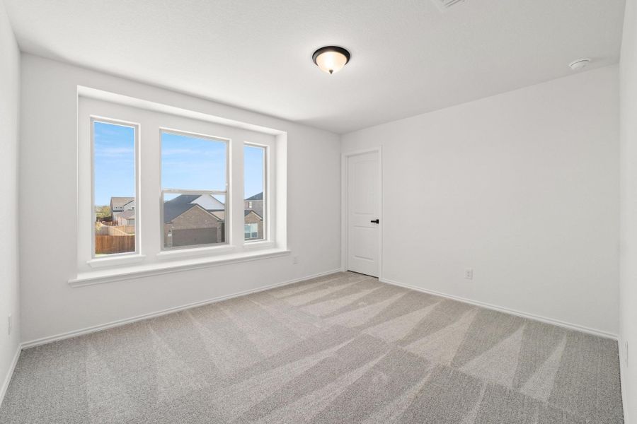 Spacious, unfurnished interior of a new home in Salerno - Heritage Collection, Round Rock (Image 30).