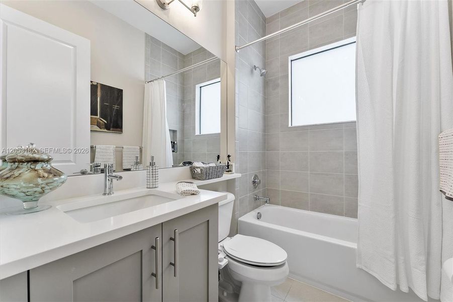 Furnished interior view inside a new home in , Boynton Beach (Image 17). Furnished interior view inside a new home in , Boynton Beach (Image 17).
