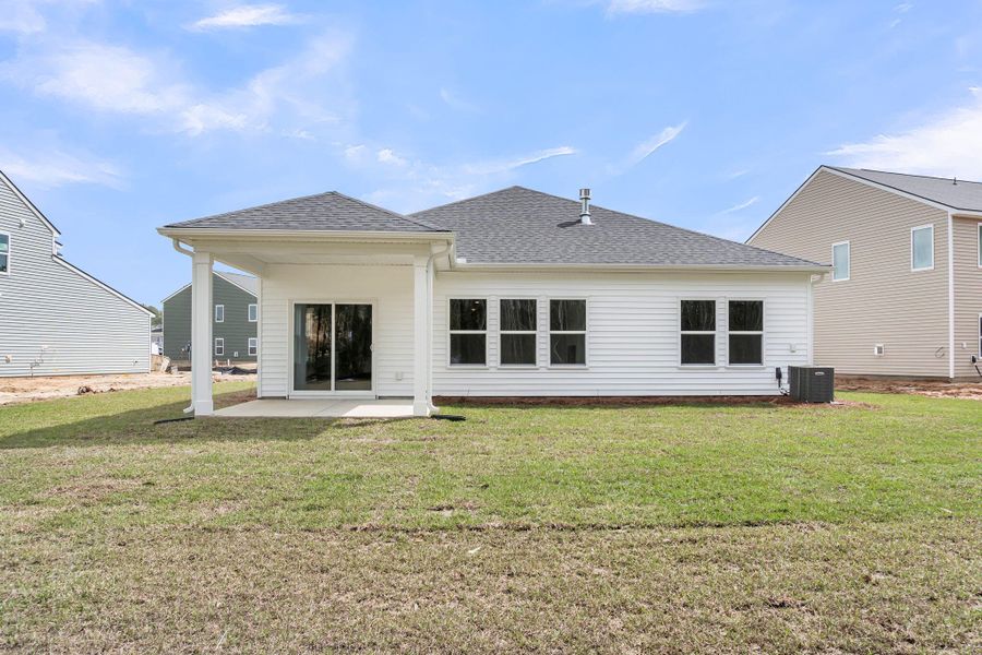 Exterior details and patio area of a home in , Summerville (Image 21).