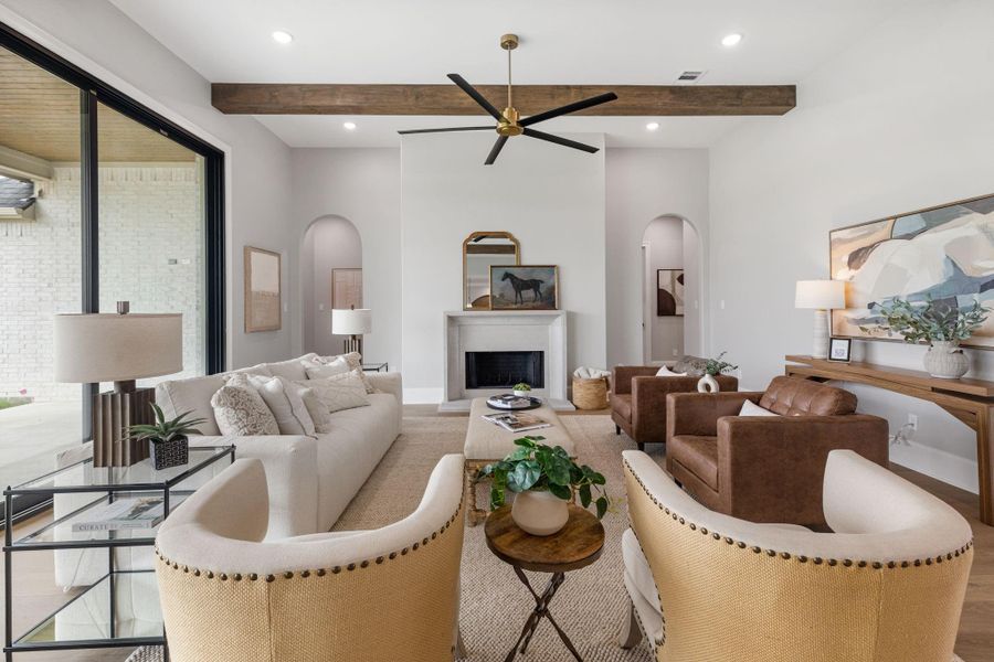 Furnished interior view inside a new home in , Bryan (Image 13).