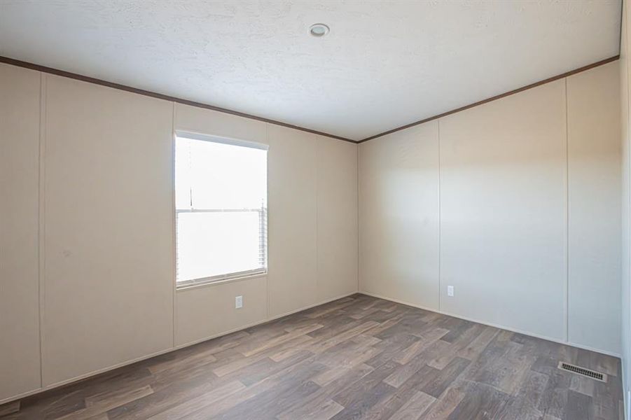 Spacious, unfurnished interior of a new home in , Springtown (Image 31).