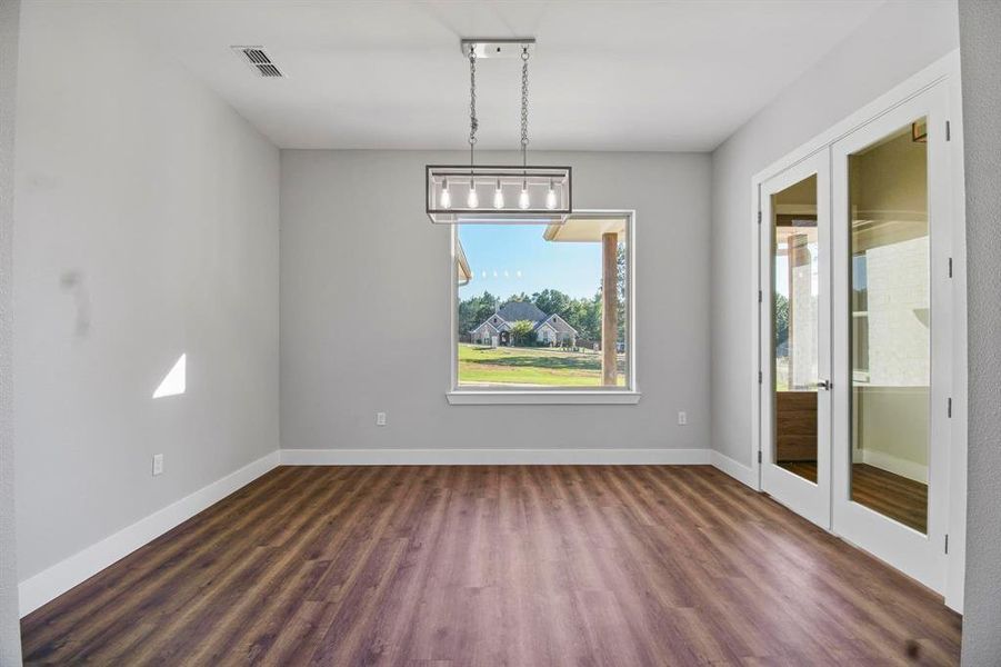 Spacious, unfurnished interior of a new home in , Lindale (Image 20).