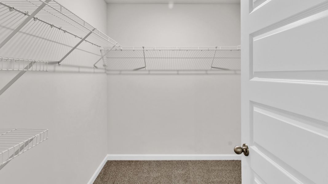 Spacious, unfurnished interior of a new home in Bailey Park, Fayetteville (Image 26).