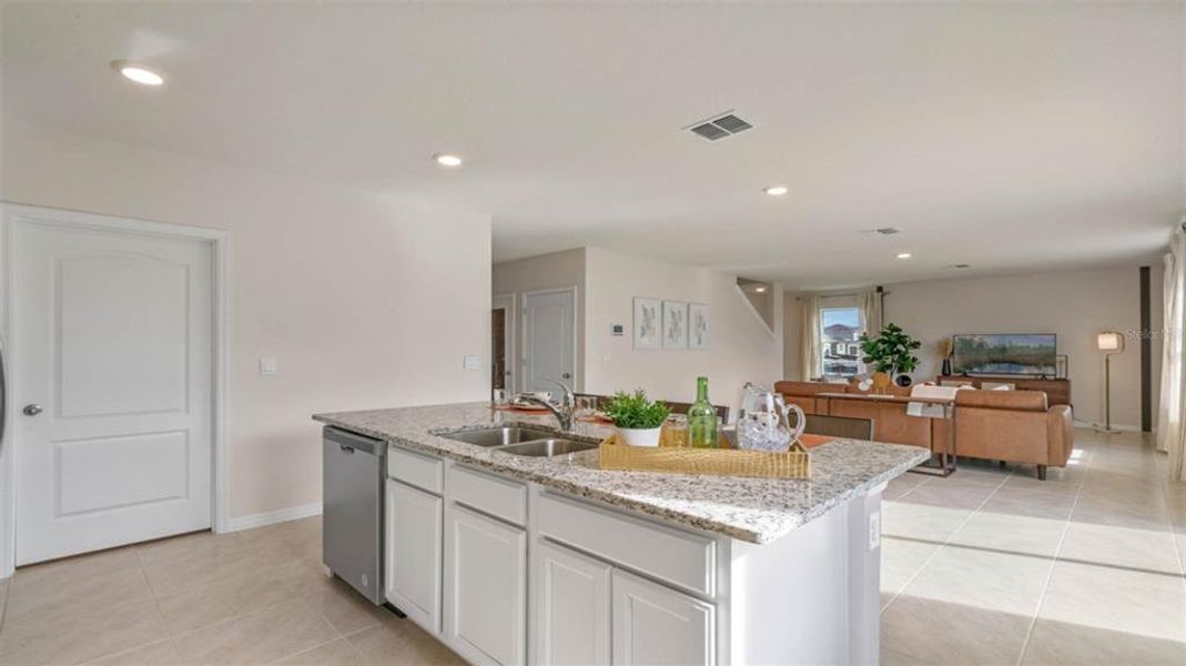 Furnished interior view inside a new home in Buena Lago, St. Cloud (Image 4).