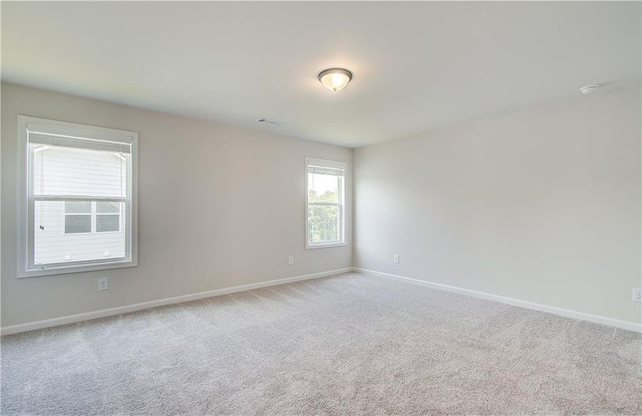 Spacious, unfurnished interior of a new home in Mallard’s Landing, Jefferson (Image 34).