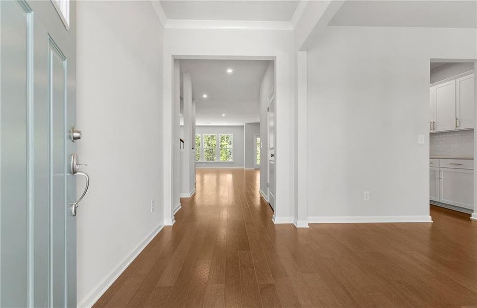 Spacious, unfurnished interior of a new home in Reunion, Flowery Branch (Image 21).