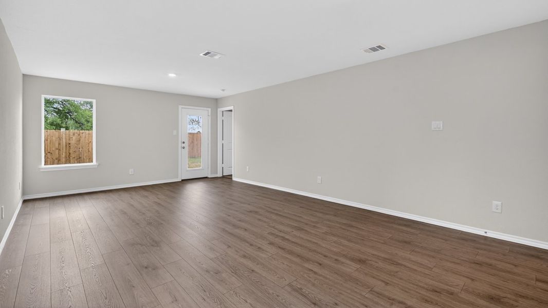 Spacious, unfurnished interior of a new home in Maplewood Meadows, Talty (Image 12). Spacious, unfurnished interior of a new home in Maplewood Meadows, Talty (Image 12).
