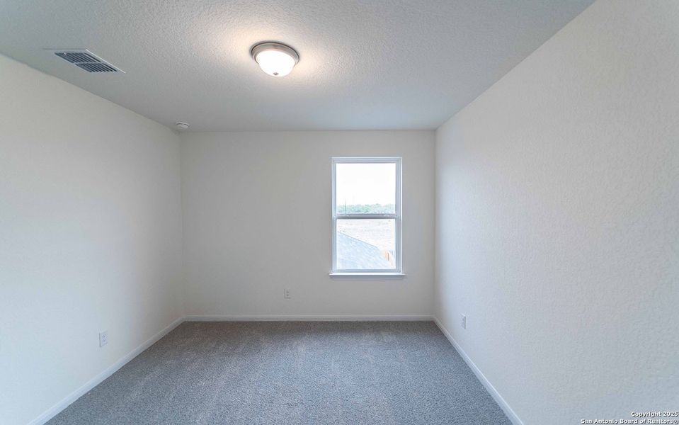 Spacious, unfurnished interior of a new home in Hickory Ridge, Elmendorf (Image 13). Spacious, unfurnished interior of a new home in Hickory Ridge, Elmendorf (Image 13).