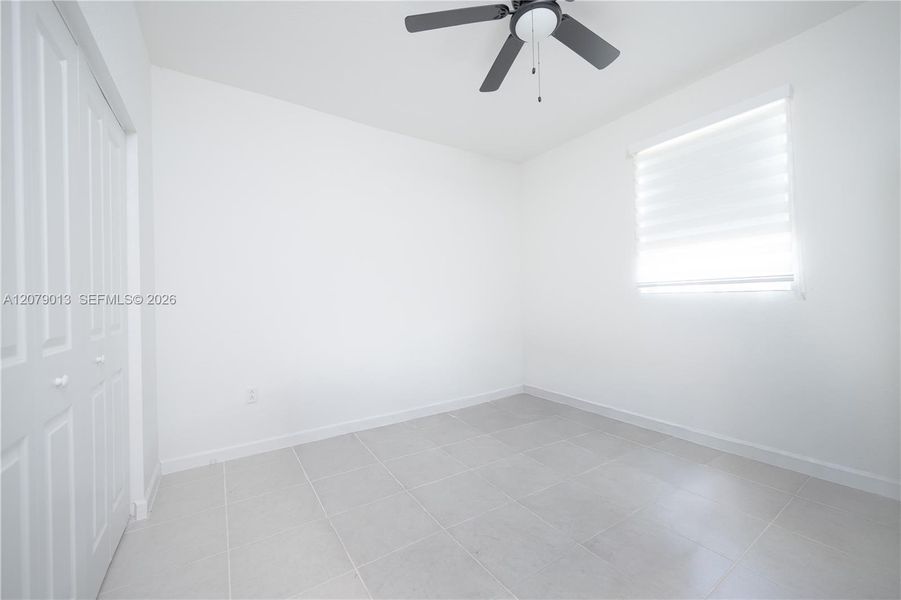 Spacious, unfurnished interior of a new home in , Miami (Image 24).