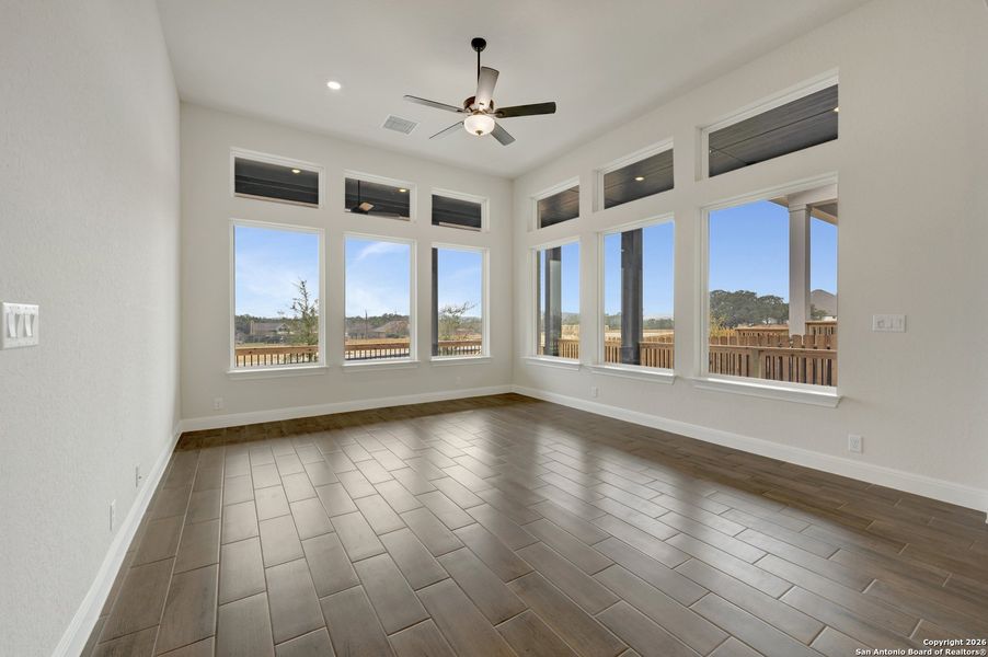 Spacious, unfurnished interior of a new home in Windsong - Reserve Series, Boerne (Image 43).