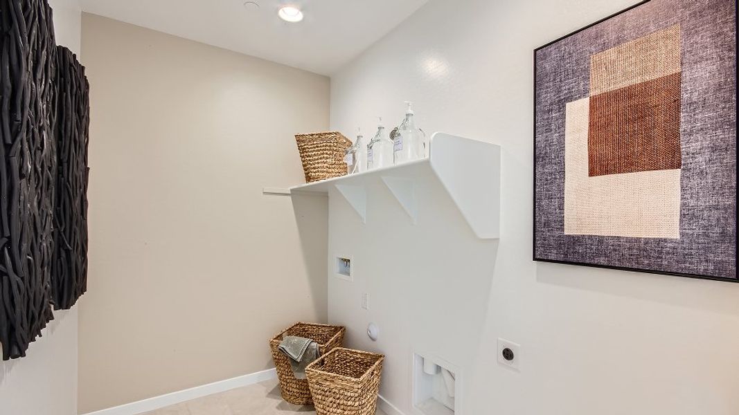 3524 Cottonwood Laundry F2 Base5