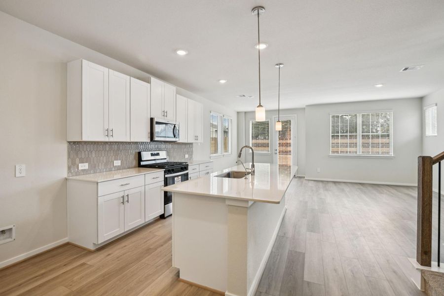 Photo is not of the actual home, but is an inspirational photo of builder’s model home and may depict options, furnishings, and/or decorator features that are not included.