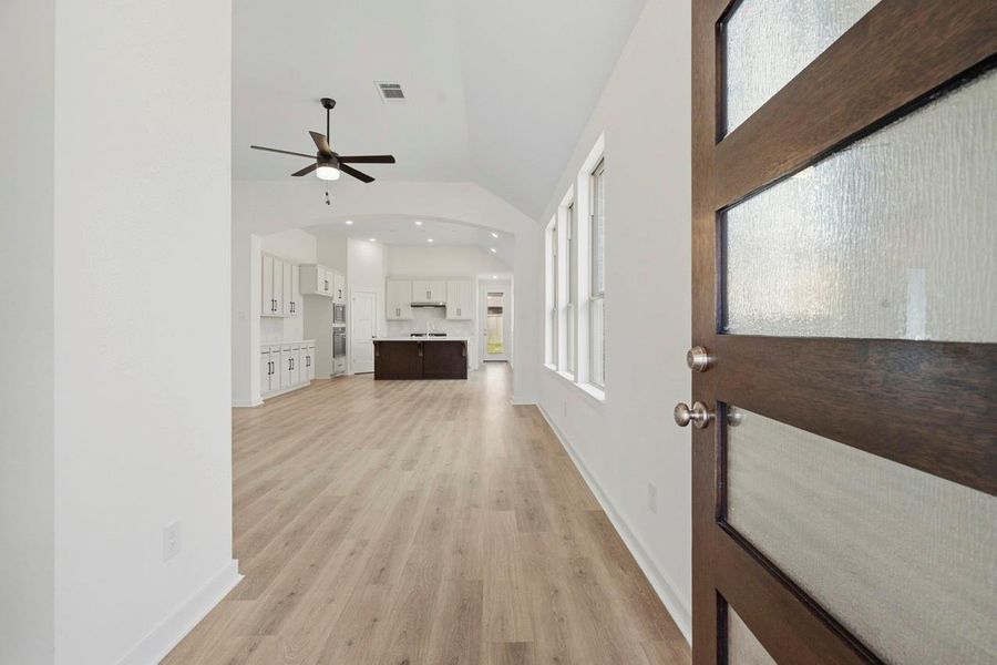 Spacious, unfurnished interior of a new home in Bridgeland, Cypress (Image 18). Spacious, unfurnished interior of a new home in Bridgeland, Cypress (Image 18).