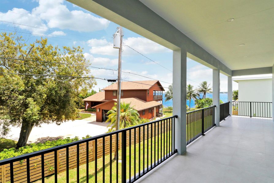 Exterior details and patio area of a home in , Jensen Beach (Image 32).