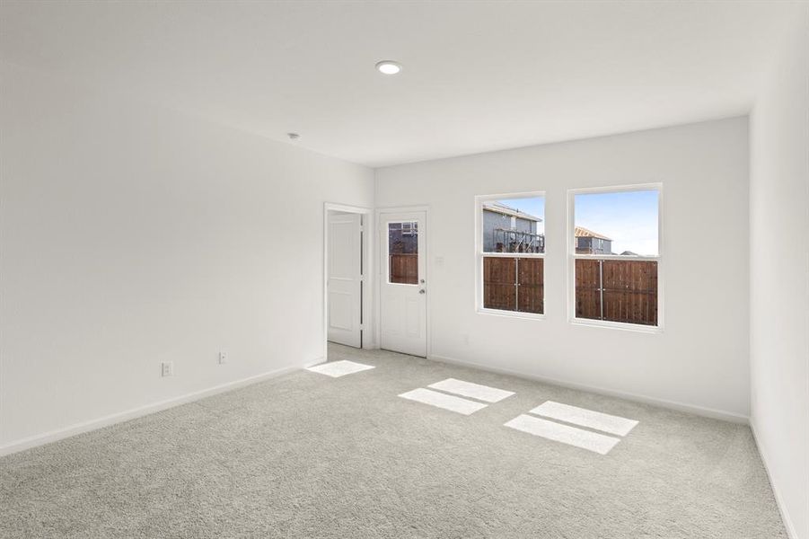 16. 14204 Coness - Family (2)