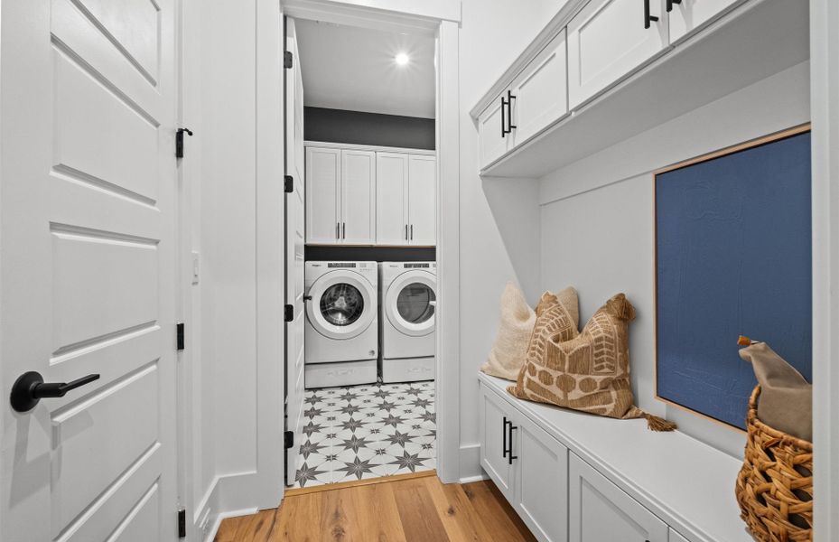 Furnished interior view inside a new home in Olmsted, Huntersville (Image 44). Furnished interior view inside a new home in Olmsted, Huntersville (Image 44).