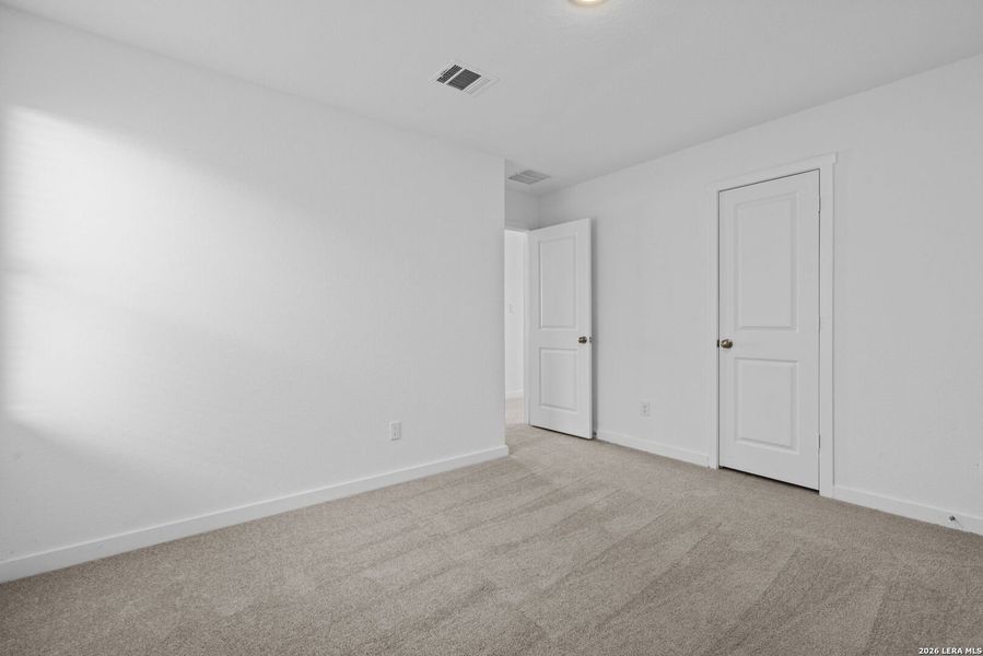 Spacious, unfurnished interior of a new home in Voss Farms, New Braunfels (Image 32). Spacious, unfurnished interior of a new home in Voss Farms, New Braunfels (Image 32).