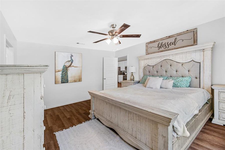 Furnished interior view inside a new home in , Granbury (Image 17).