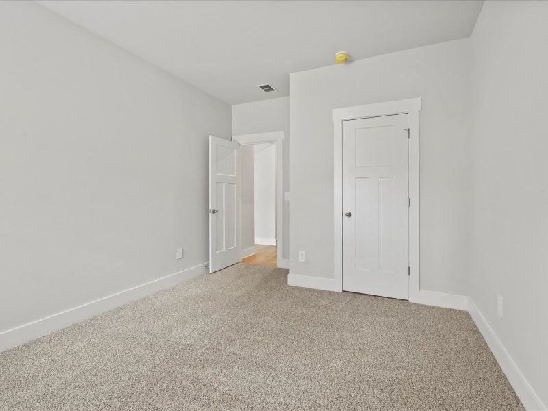Spacious, unfurnished interior of a new home in Maxwell Commons, Easley (Image 13).
