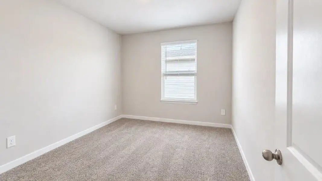 Spacious, unfurnished interior of a new home in Fisher's Cove, Aransas Pass (Image 12). Spacious, unfurnished interior of a new home in Fisher's Cove, Aransas Pass (Image 12).