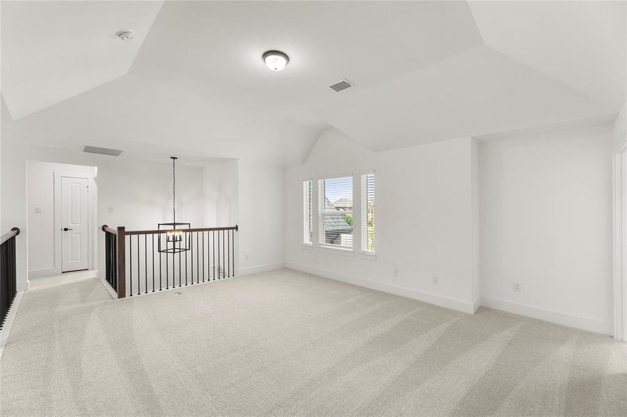 23. 1032 Meadowlark - Game