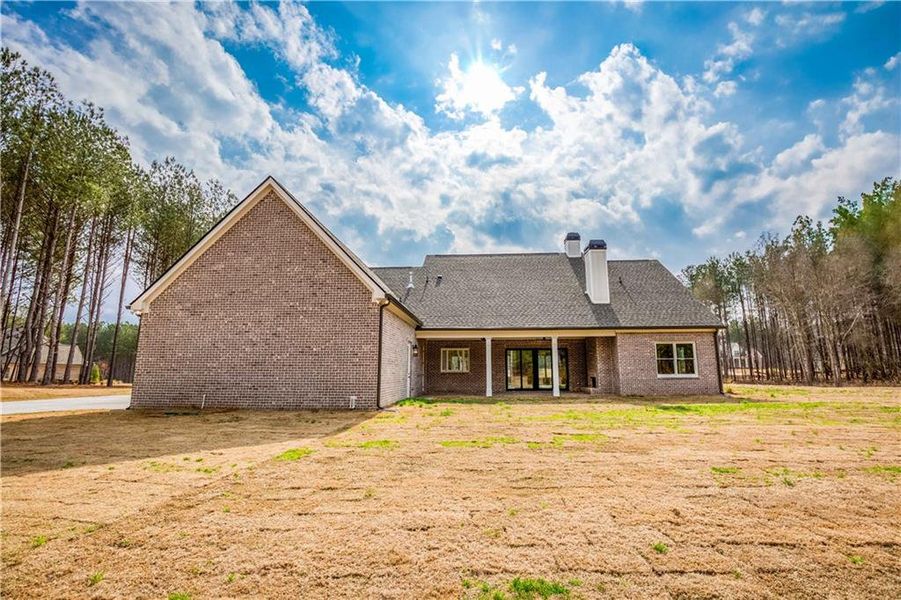 Exterior details and patio area of a home in , Covington (Image 4).