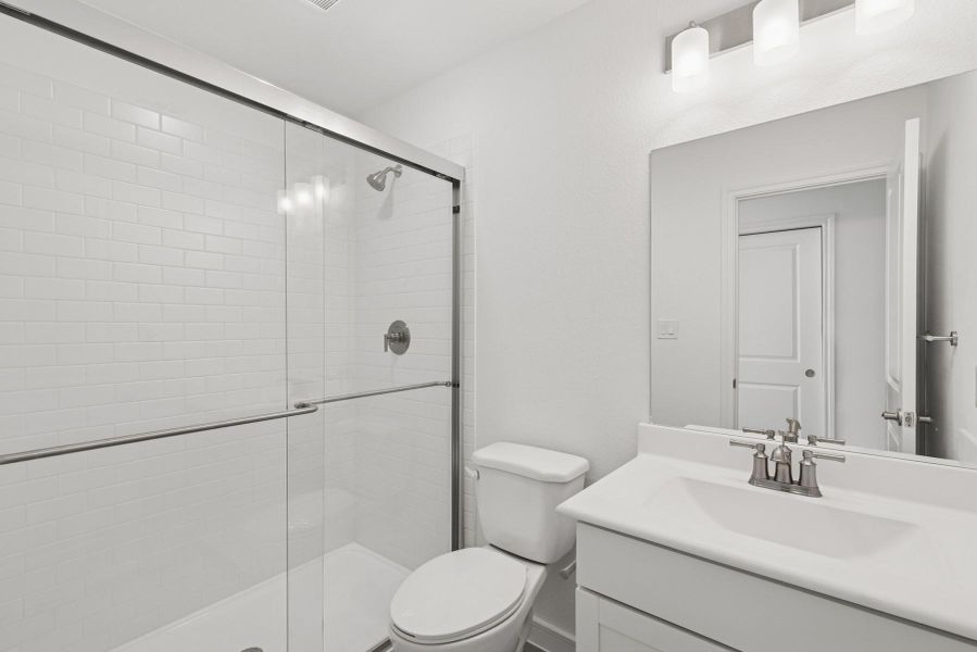 Bedroom 4 bath (*Photo not of actual home and used for illustration purposes only.)