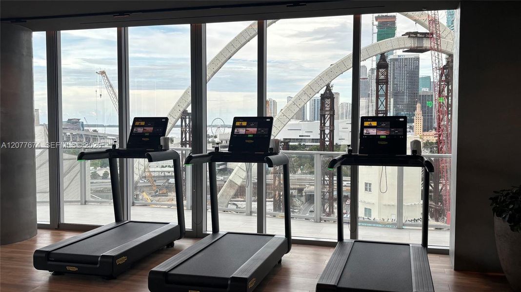 Fitness Center – Treadmills with City Views Fitness Center – Treadmills with City Views