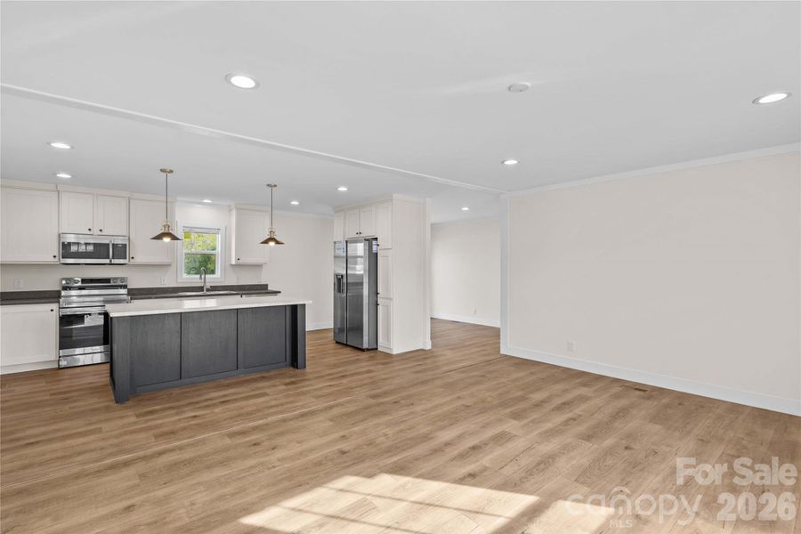 Image 40 of a home in .