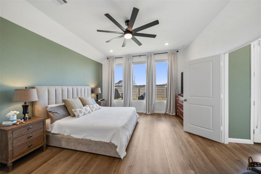 Furnished interior view inside a new home in Pomona, Manvel (Image 35).