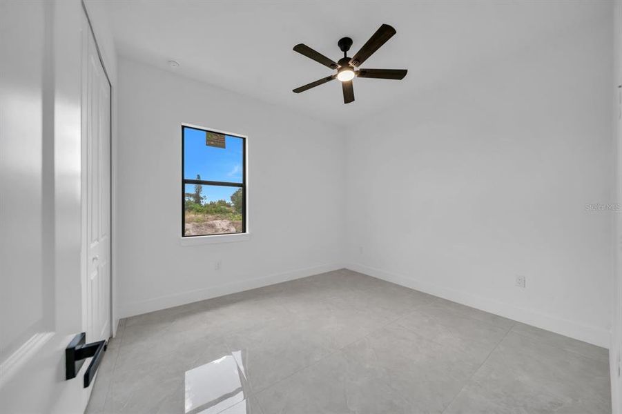 Spacious, unfurnished interior of a new home in , Lehigh Acres (Image 33).
