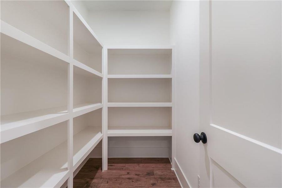 Spacious, unfurnished interior of a new home in Stonegate, Monroe (Image 30).