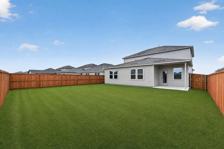 Exterior details and patio area of a home in River Ridge, Crandall (Image 3).
