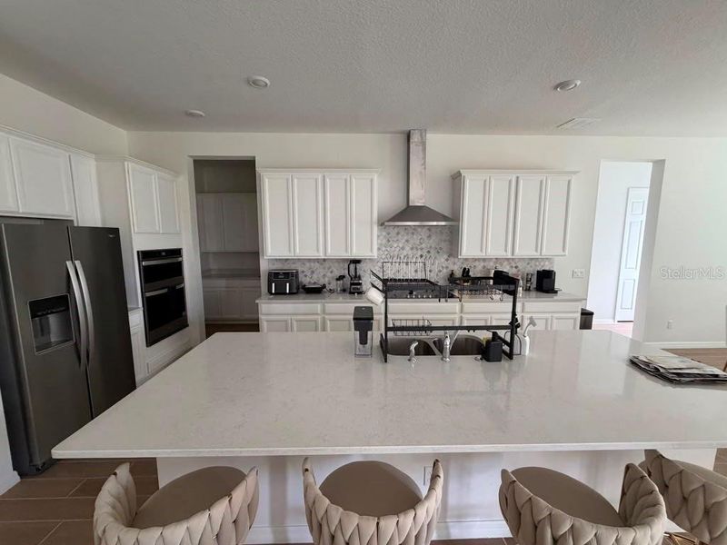 Furnished interior view inside a new home in , Winter Garden (Image 8).