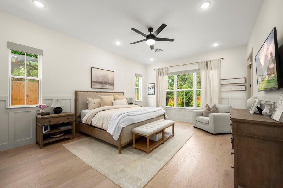 Furnished interior view inside a new home in , Tomball (Image 16).