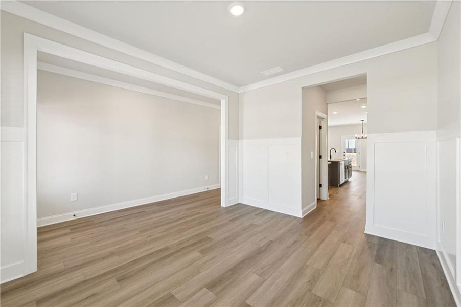 Spacious, unfurnished interior of a new home in Vines at Mill Creek - Estate Series, Braselton (Image 39).