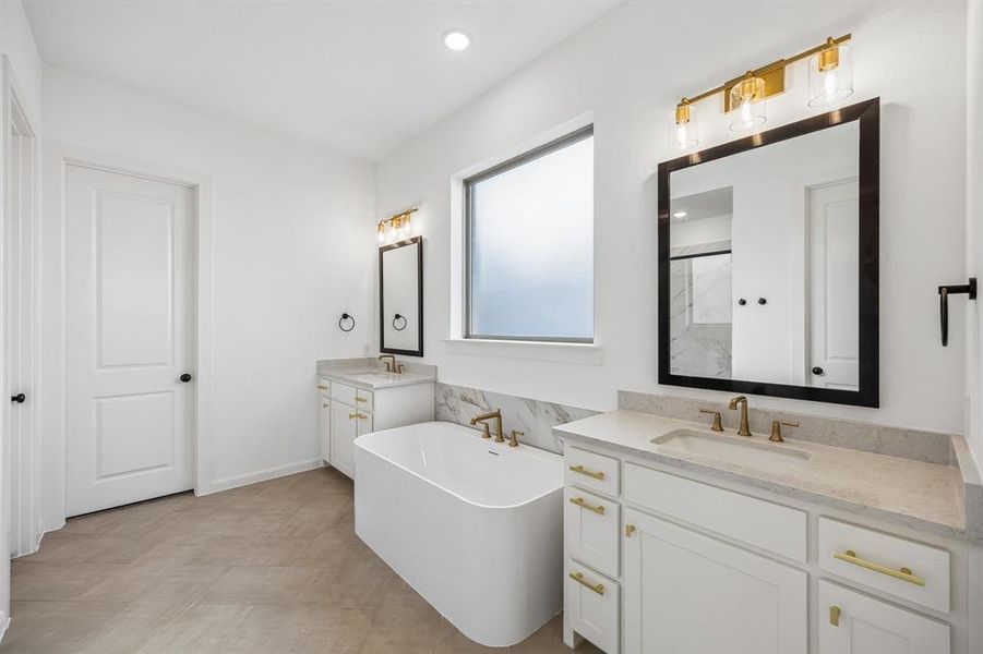 An owner's bath fit for a king and a queen!