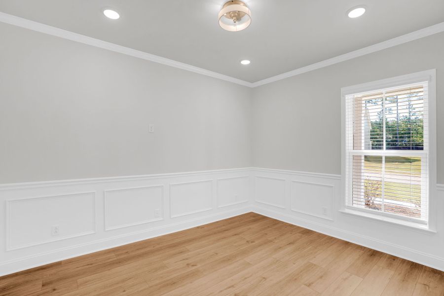 Spacious, unfurnished interior of a new home in Oakleaf Chase, Blythewood (Image 16).